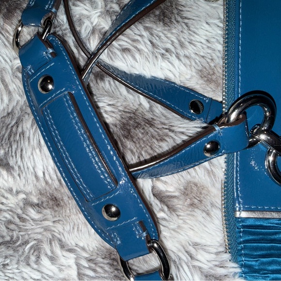 COACH Blue Ashley Sateen 2000s Rare 🔥Satchel - Picture 10 of 13